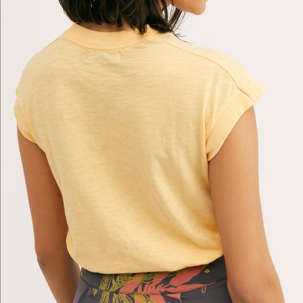 FREE PEOPLE GIRL DANGEROUS Plants Are Friends Tee - Picture 4 of 7